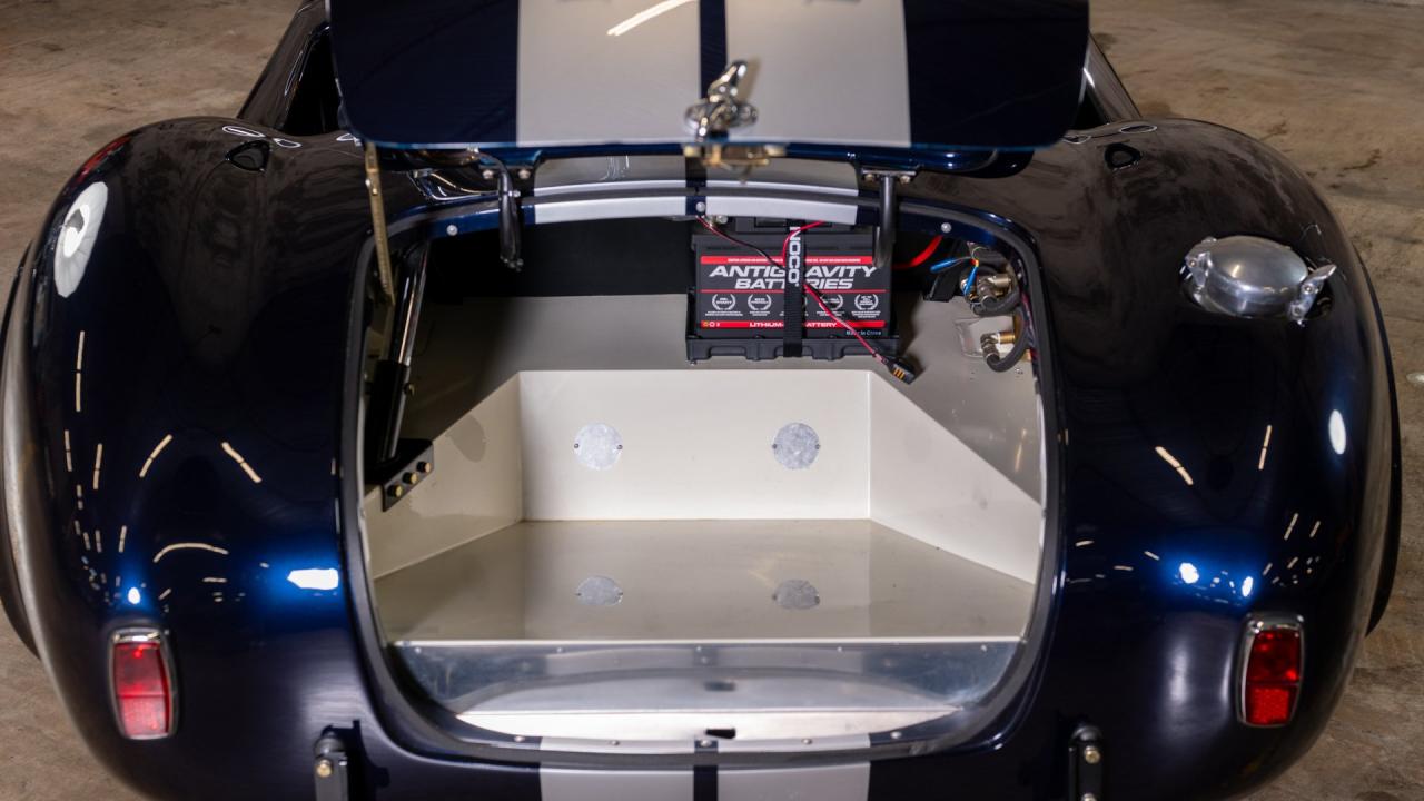 1965 Shelby 427 S/C Cobra Carbon Fiber Continuation