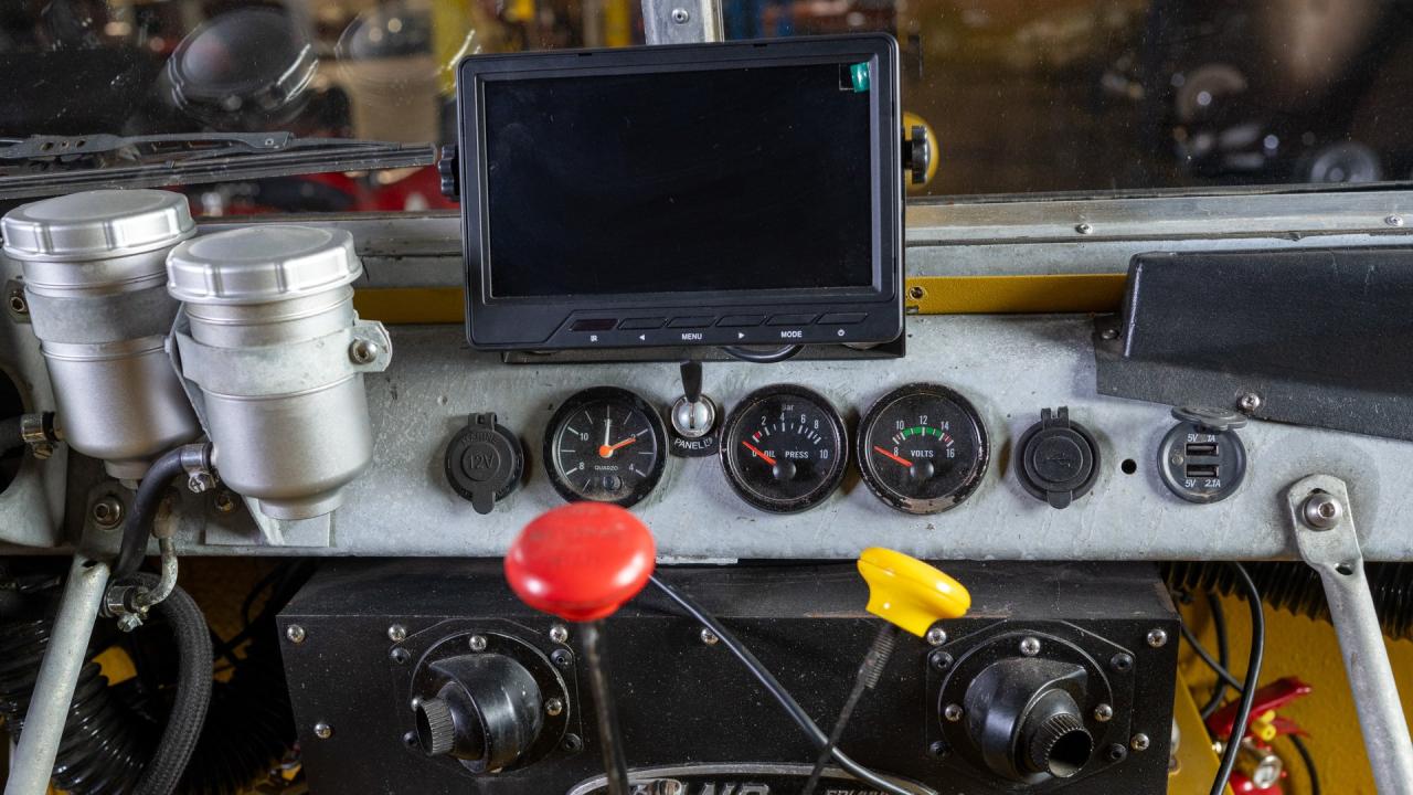 1977 Land Rover 101 Forward Control "Survival Truck"