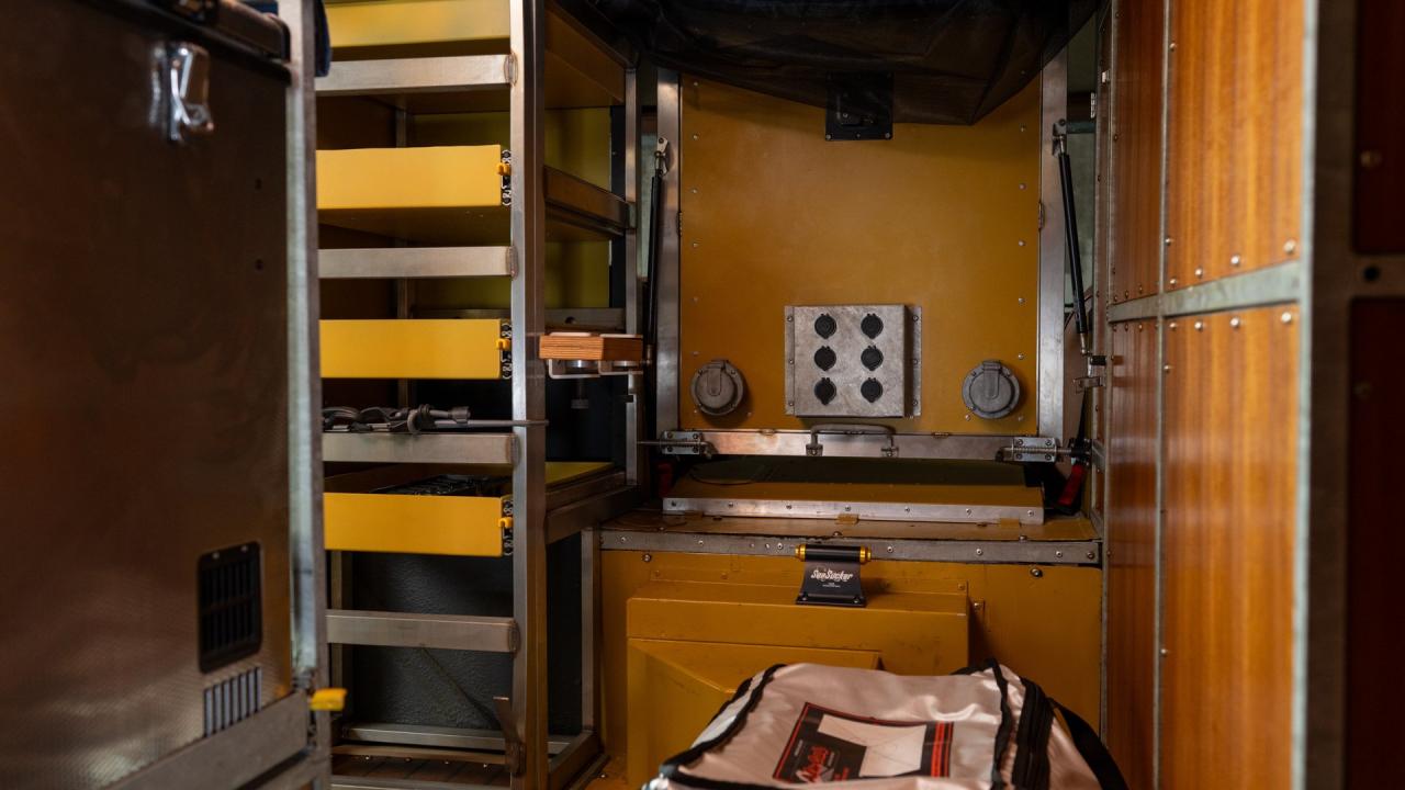 1977 Land Rover 101 Forward Control "Survival Truck"