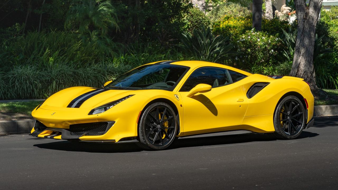 2019 Ferrari 488 Pista