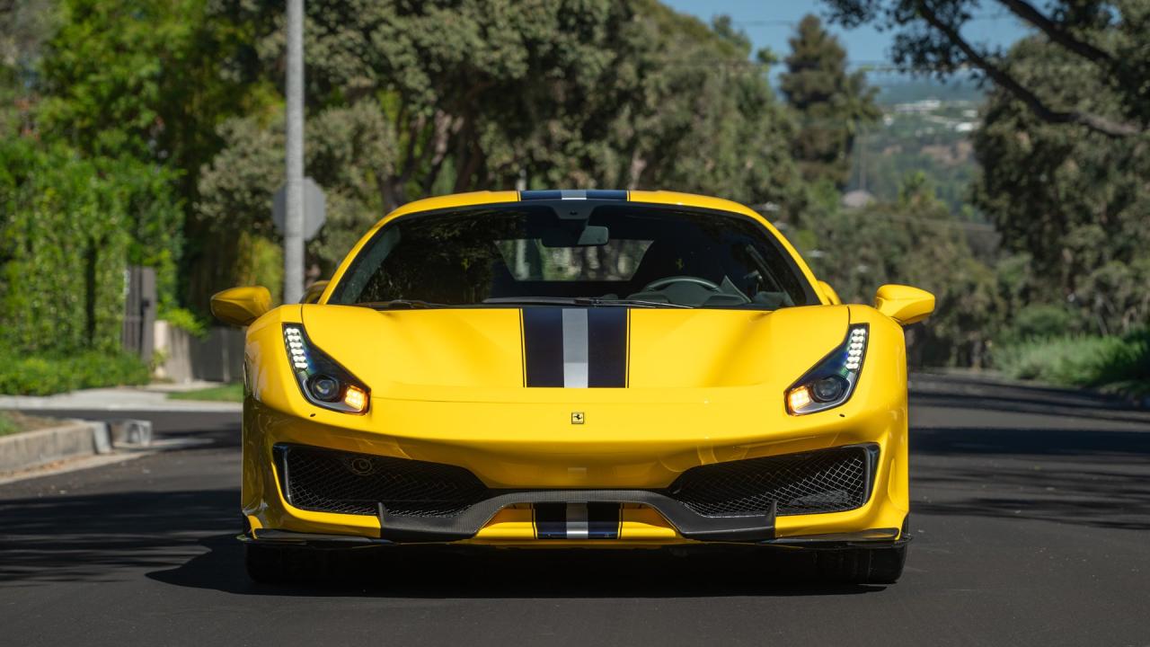 2019 Ferrari 488 Pista