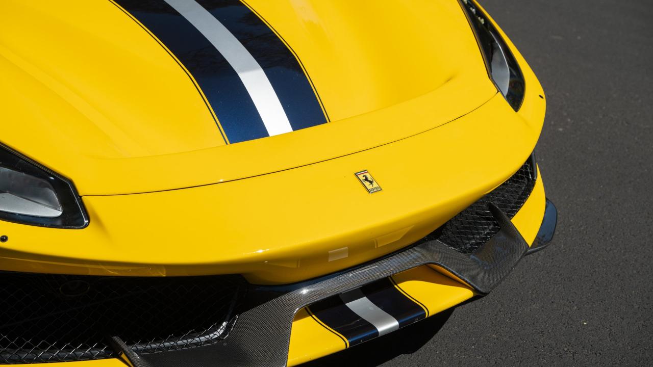 2019 Ferrari 488 Pista