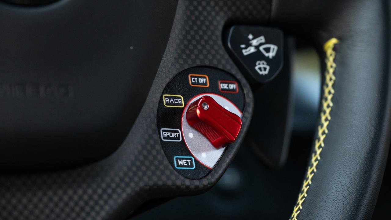 2019 Ferrari 488 Pista