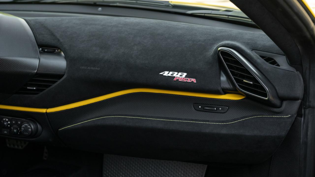 2019 Ferrari 488 Pista
