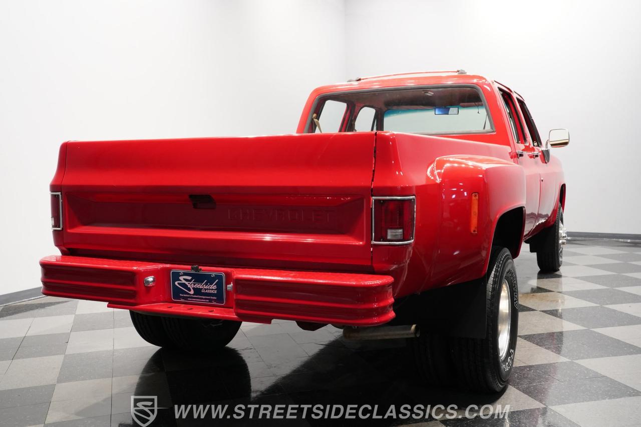 1990 Chevrolet K3500  Custom Deluxe Crew Cab 4x4