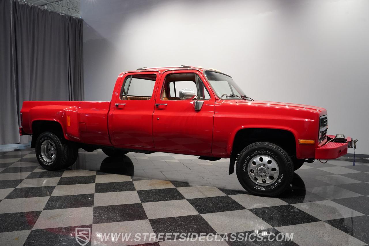 1990 Chevrolet K3500  Custom Deluxe Crew Cab 4x4