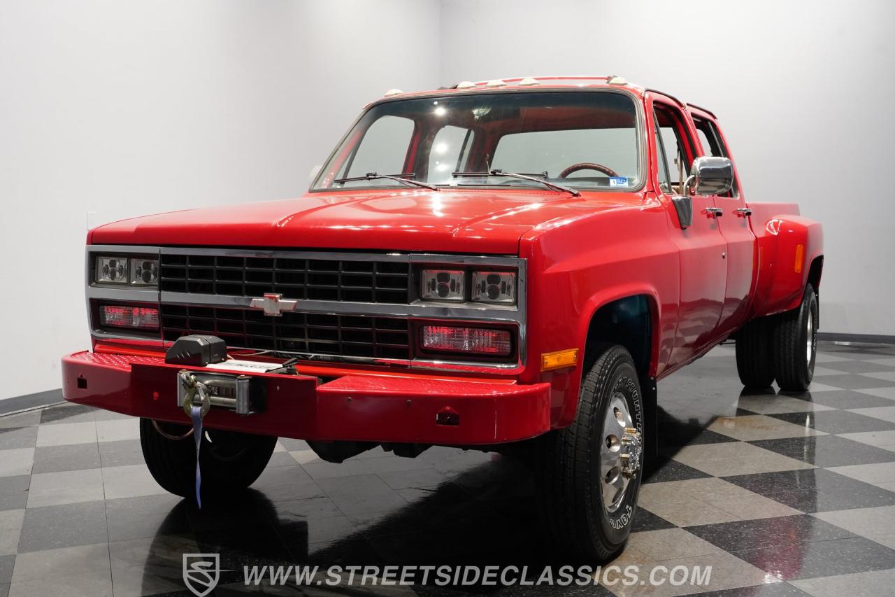 1990 Chevrolet K3500  Custom Deluxe Crew Cab 4x4