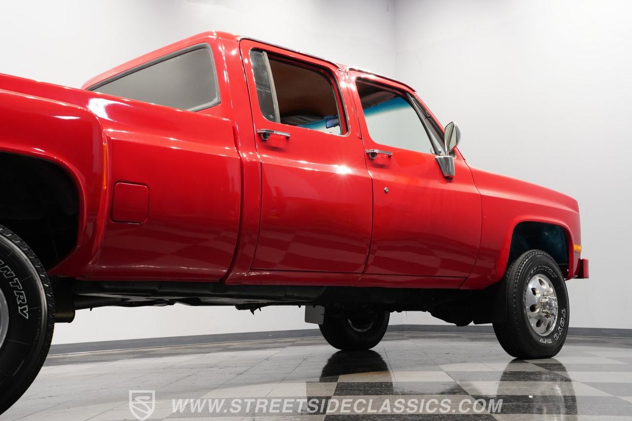 1990 Chevrolet K3500  Custom Deluxe Crew Cab 4x4