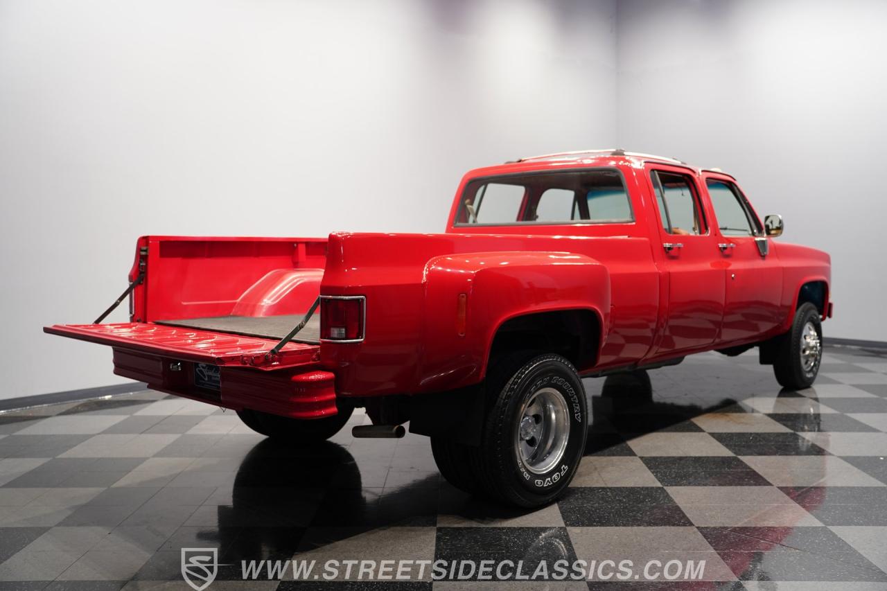 1990 Chevrolet K3500  Custom Deluxe Crew Cab 4x4