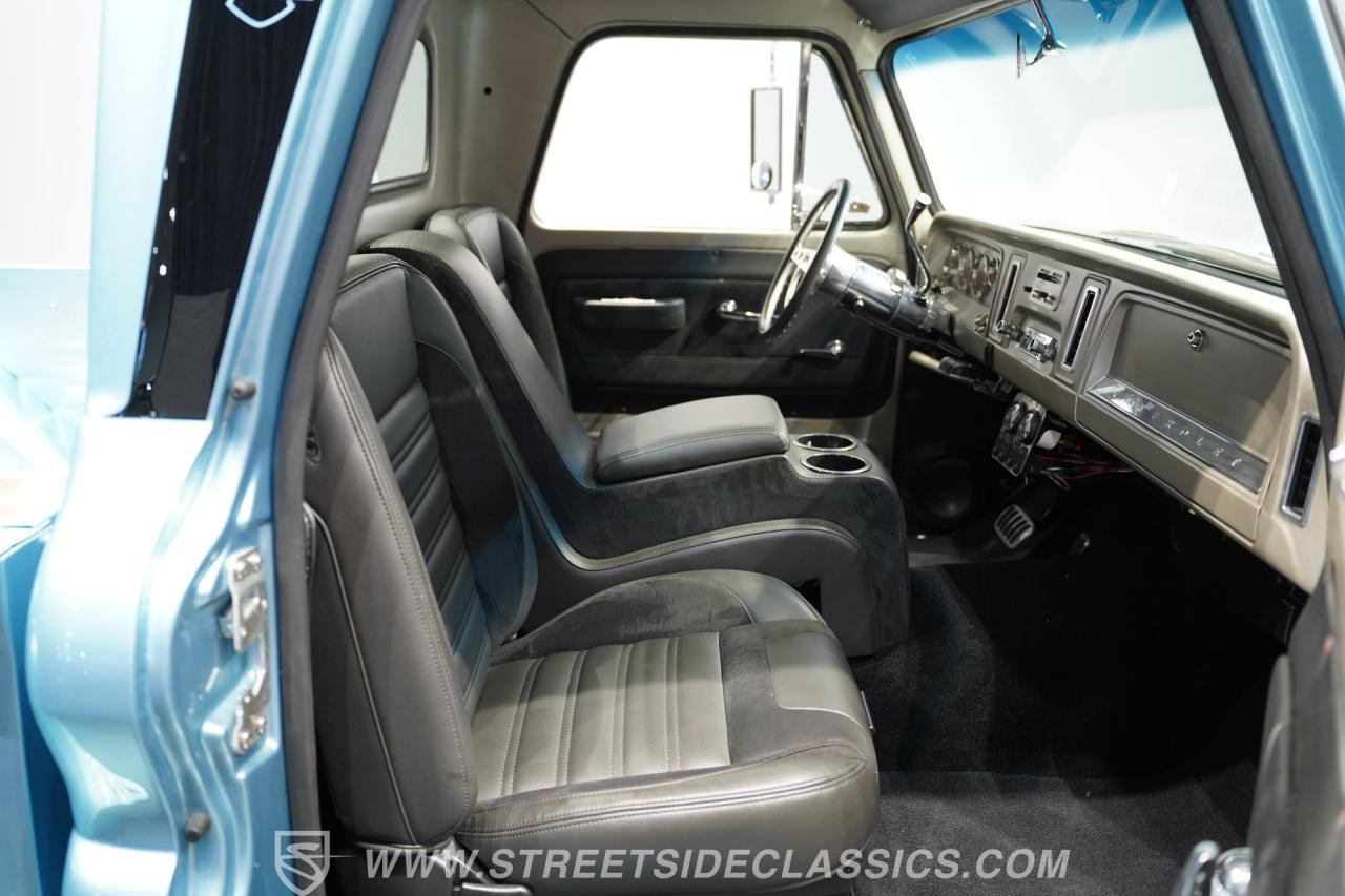 1964 Chevrolet C30 Dually