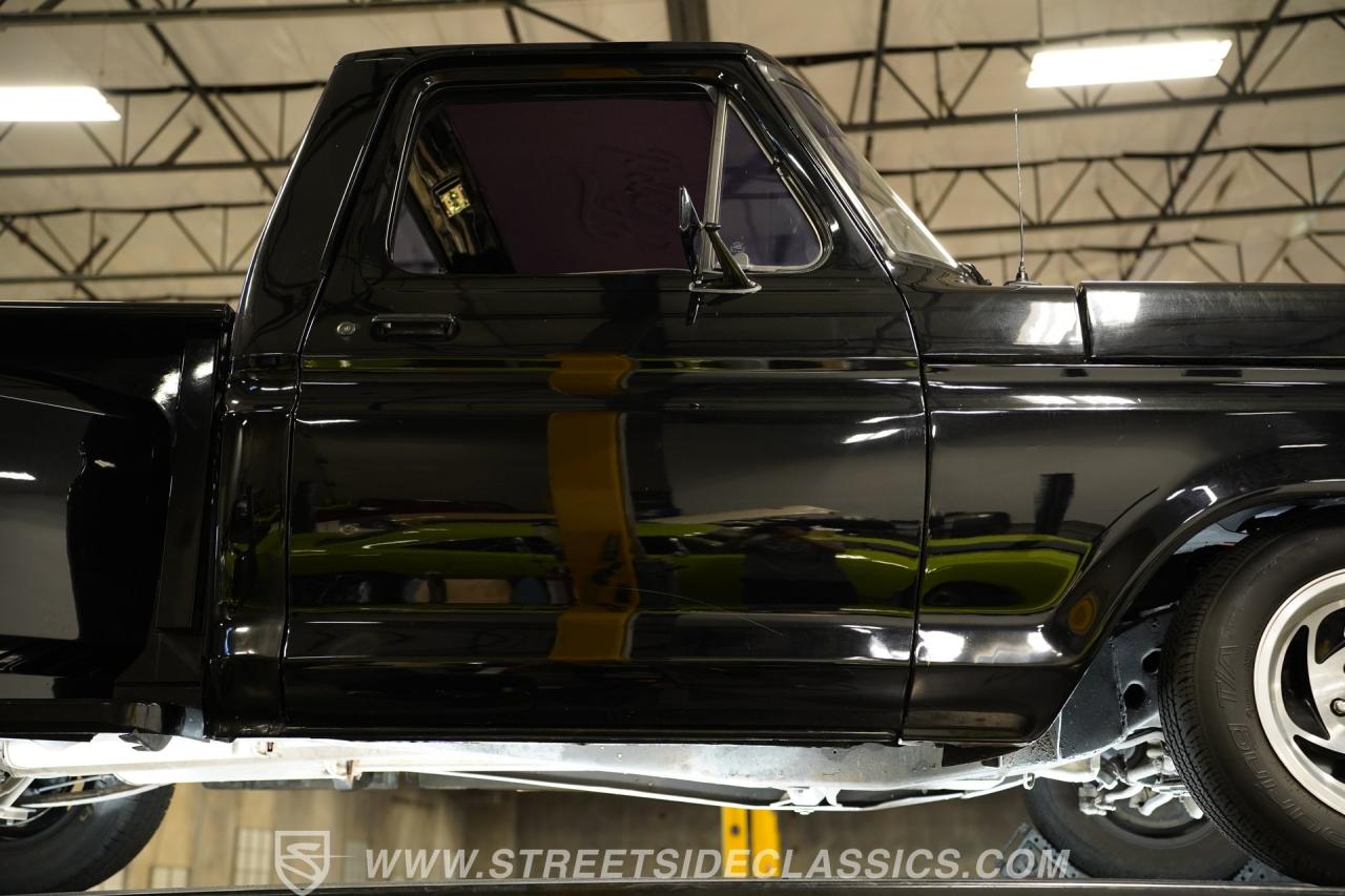 1977 Ford F-100