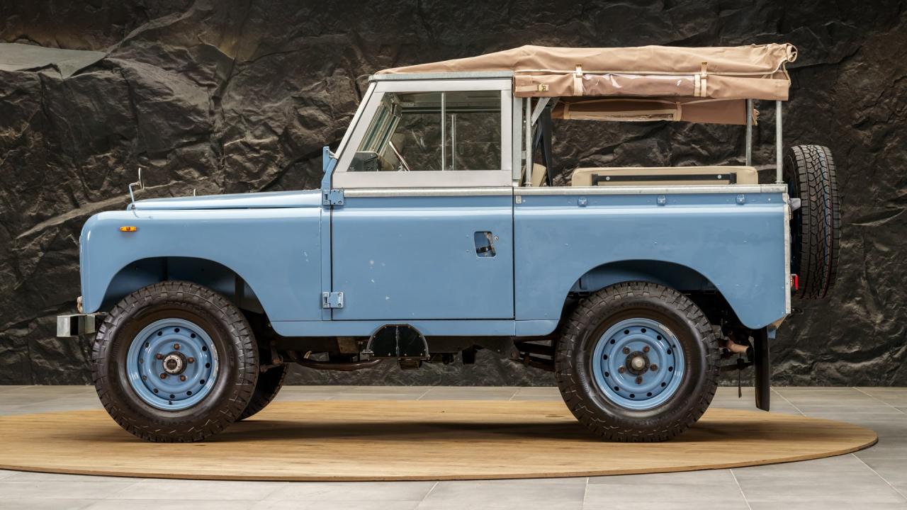 1984 Land Rover Series III