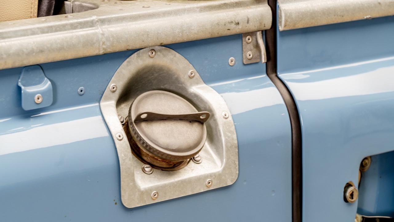 1984 Land Rover Series III