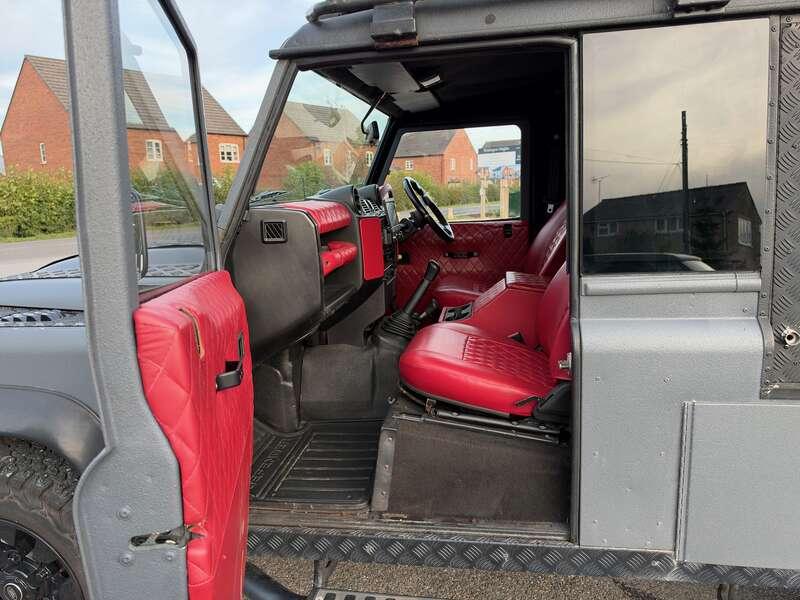 2011 Land Rover Defender 110