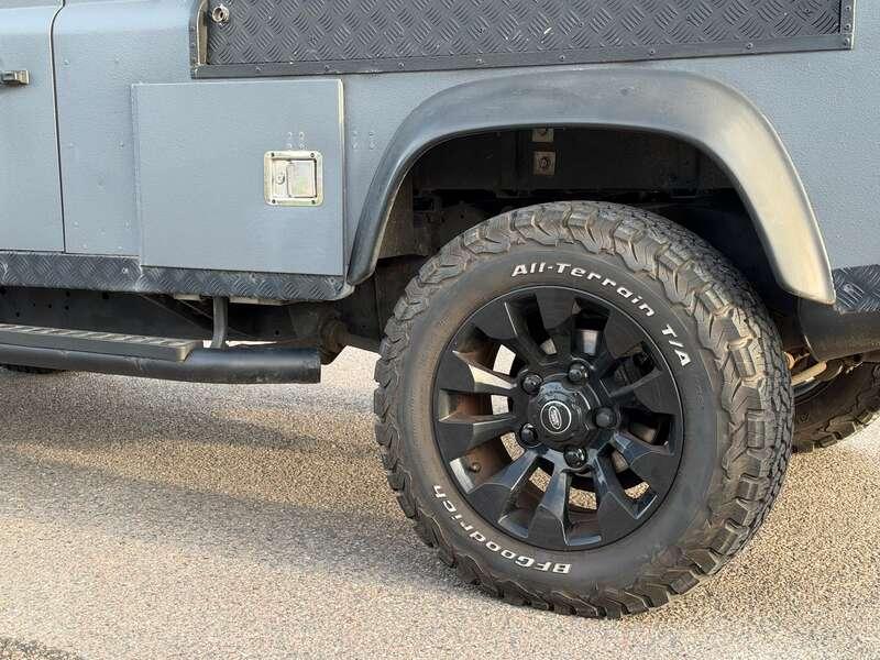 2011 Land Rover Defender 110