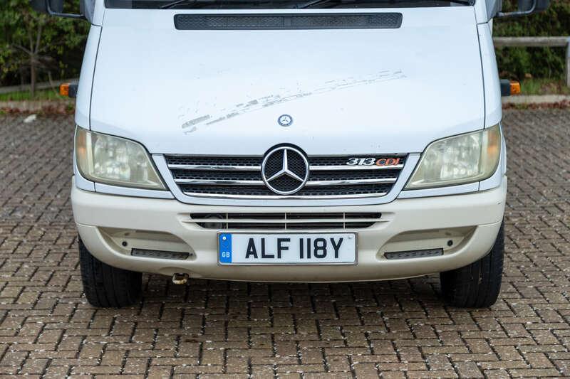 2004 Mercedes - Benz Sprinter