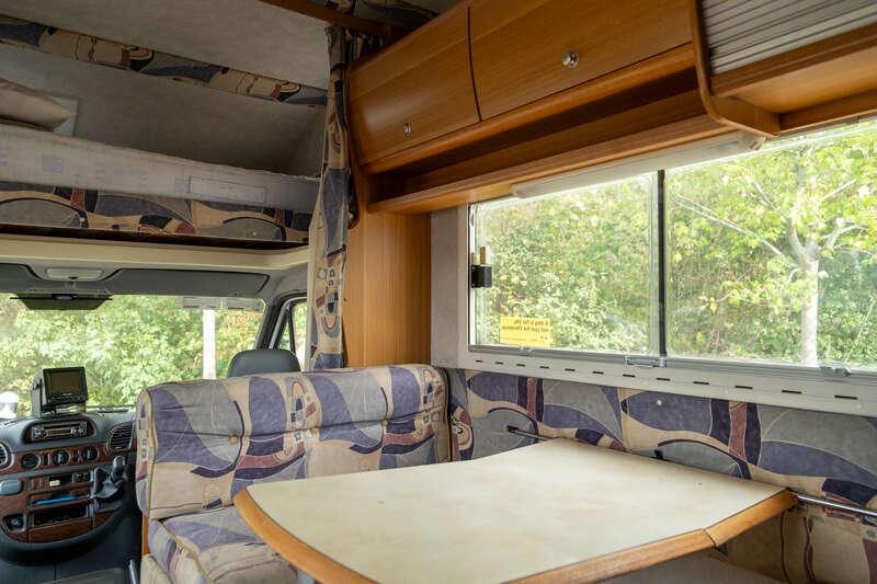 2004 Mercedes - Benz Sprinter