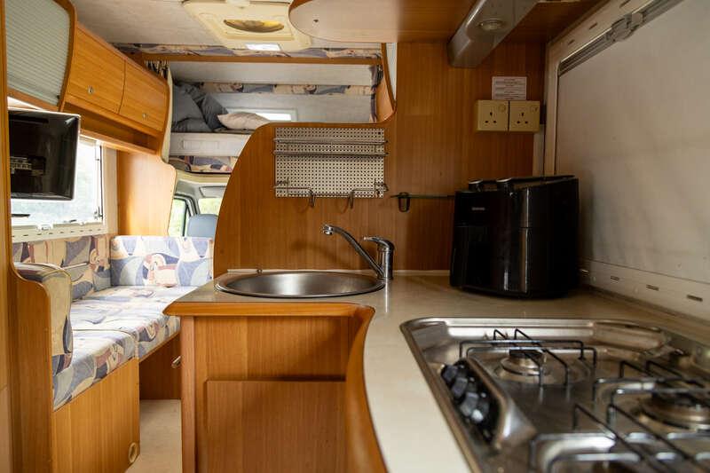 2004 Mercedes - Benz Sprinter