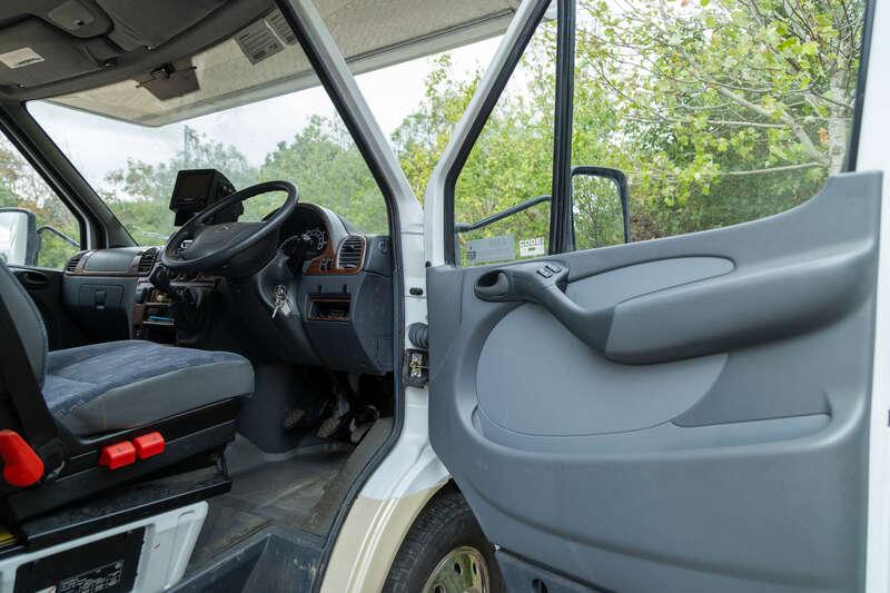 2004 Mercedes - Benz Sprinter