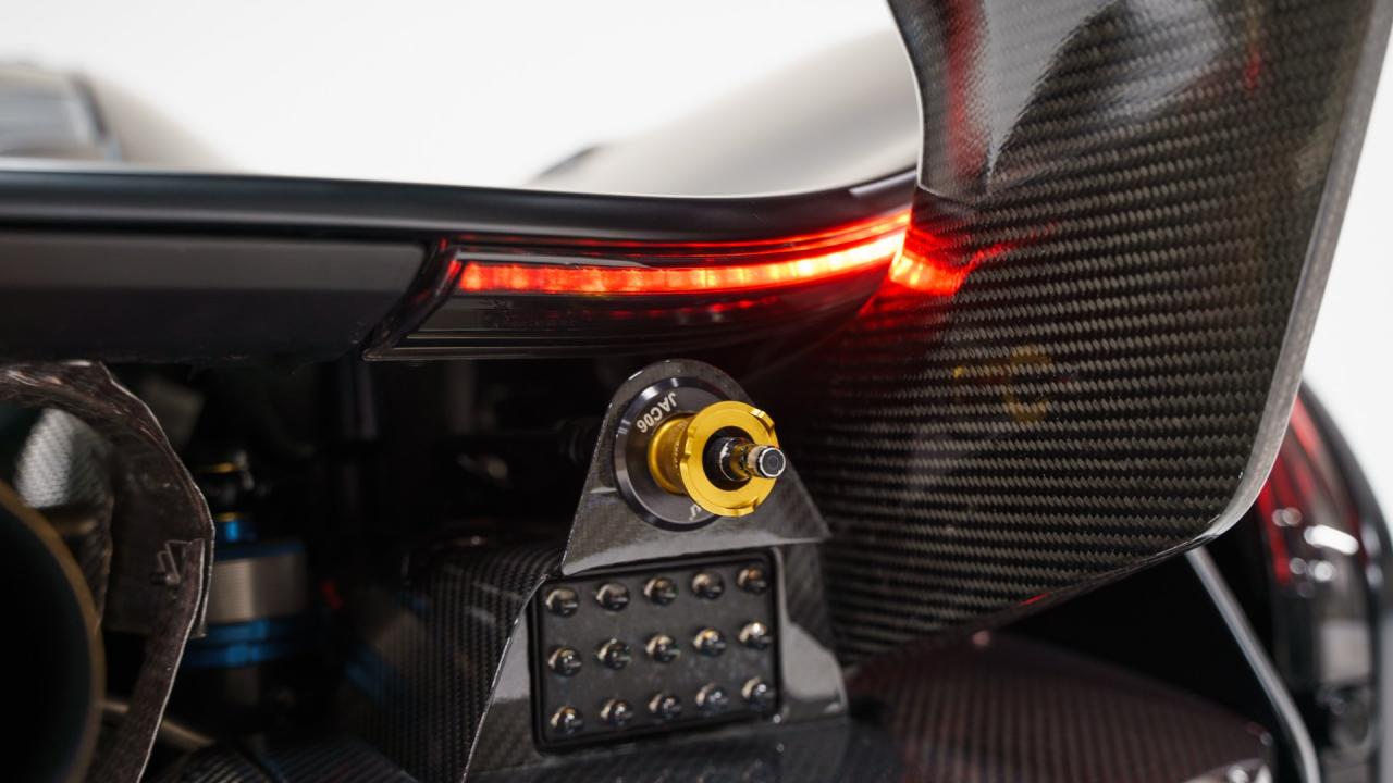 2015 Mclaren P1 GTR by Lanzante