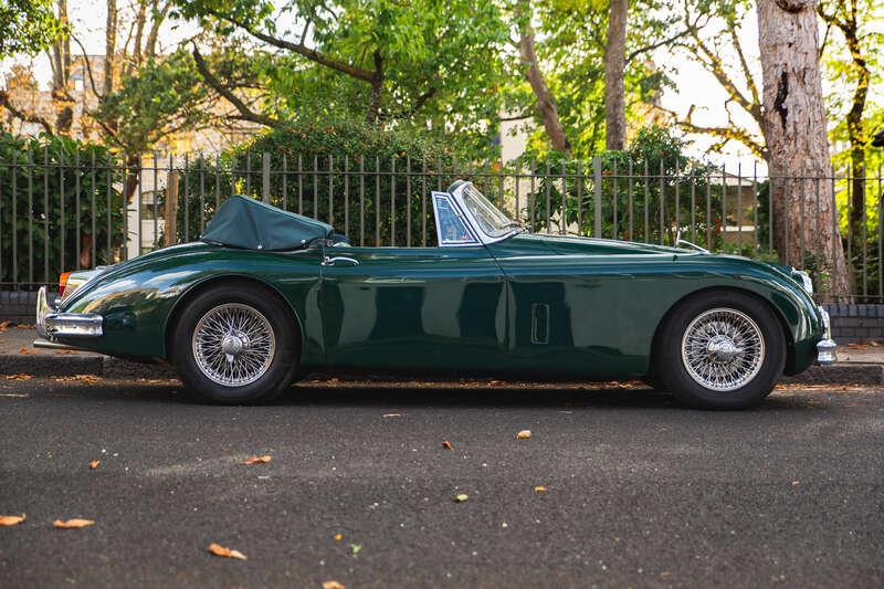 1954 Jaguar XK150