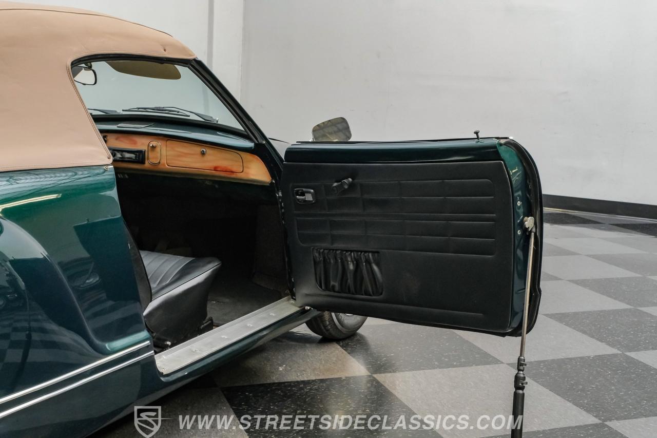 1970 Volkswagen Karmann Ghia Convertible