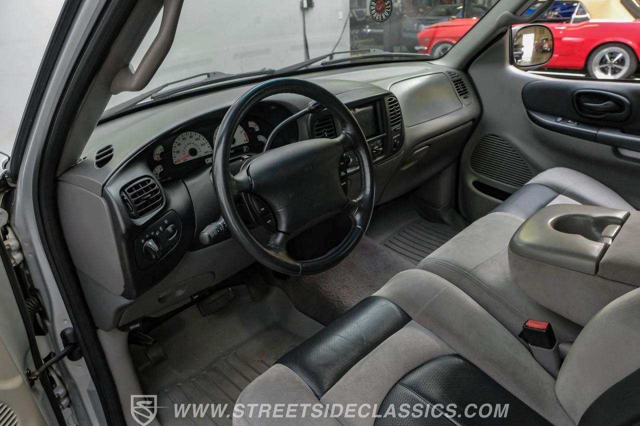 2001 Ford F-150 Lightning SVT