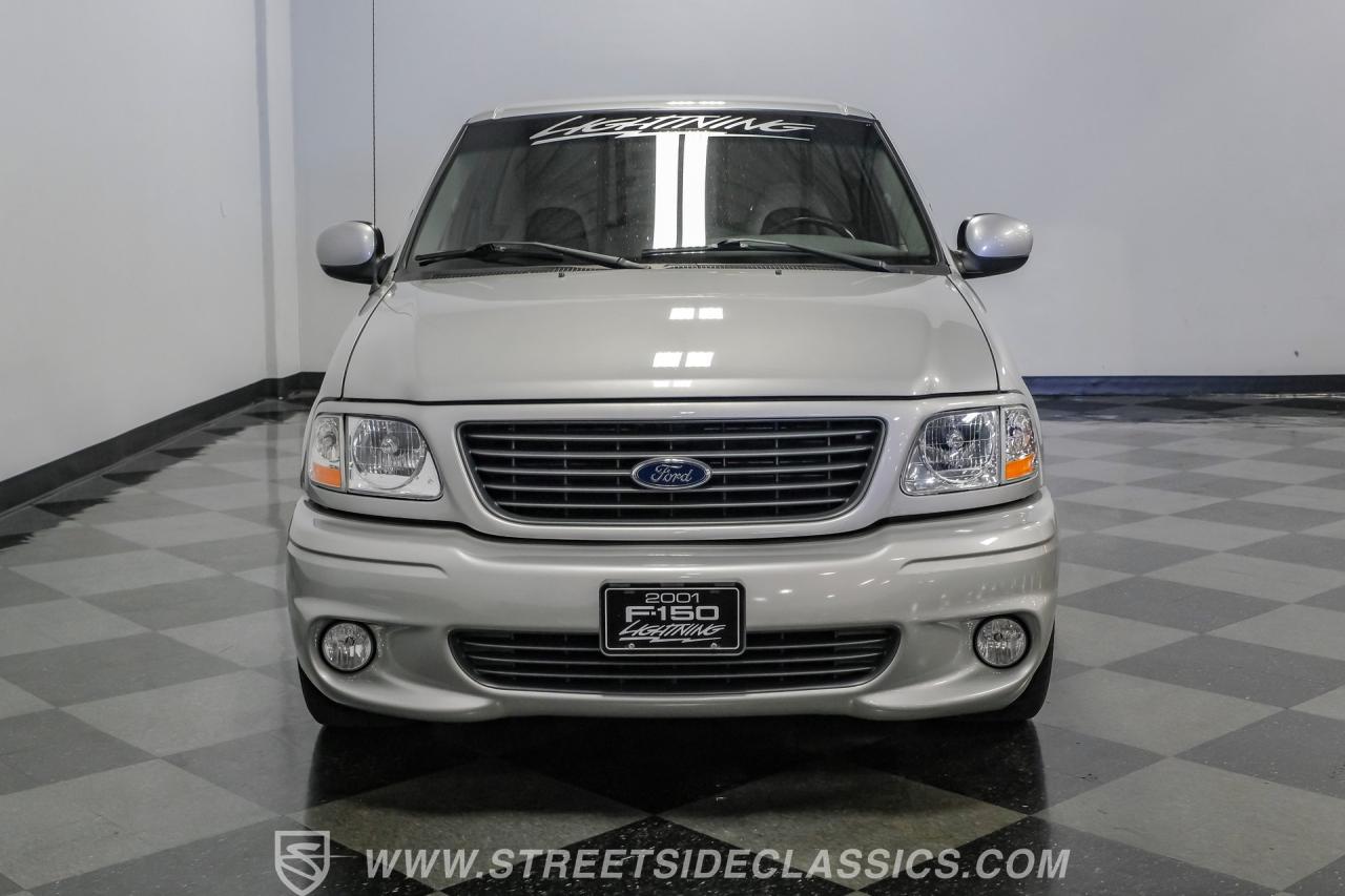 2001 Ford F-150 Lightning SVT