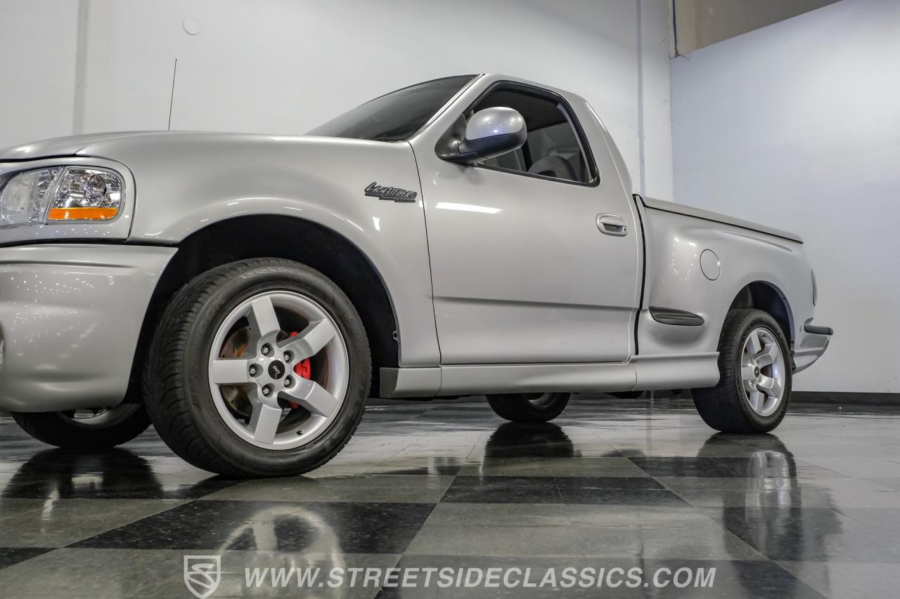 2001 Ford F-150 Lightning SVT