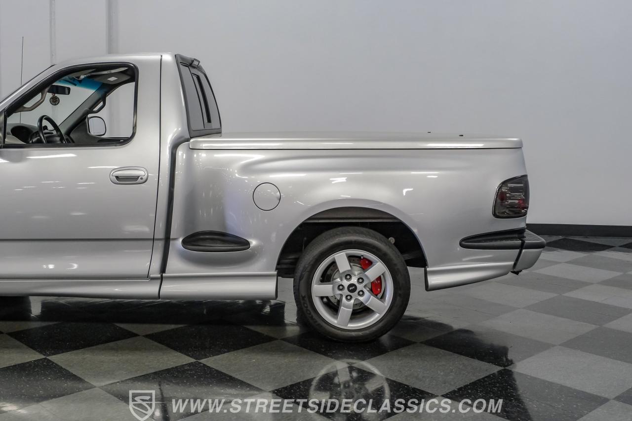 2001 Ford F-150 Lightning SVT