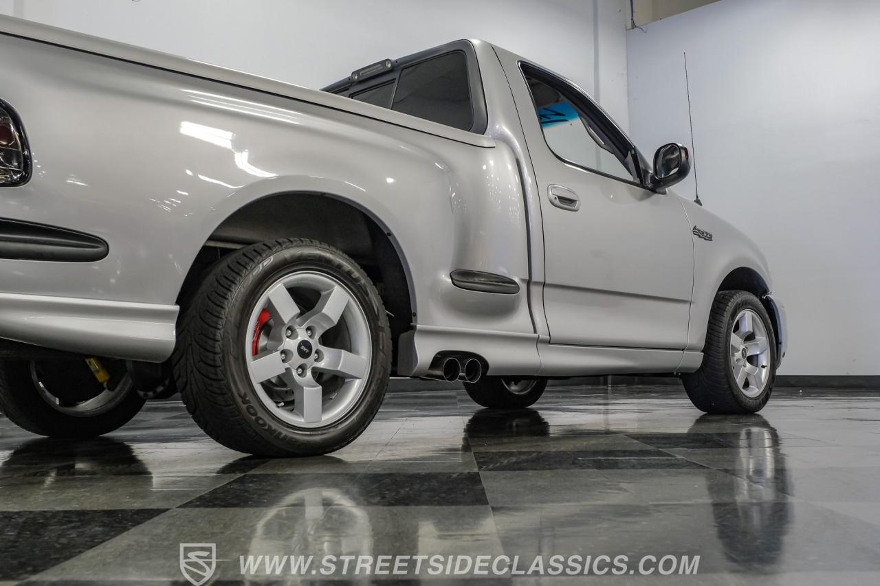 2001 Ford F-150 Lightning SVT