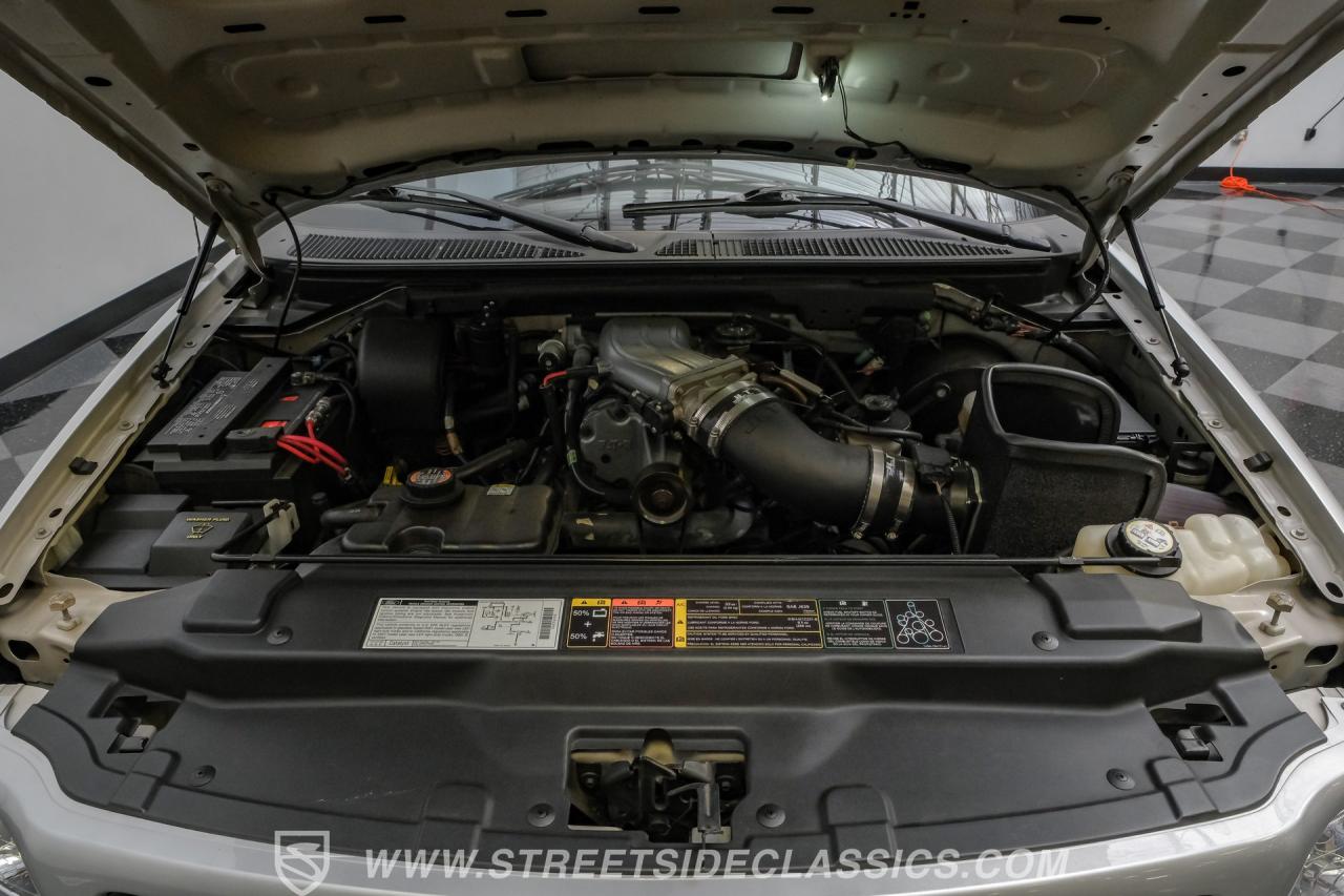 2001 Ford F-150 Lightning SVT