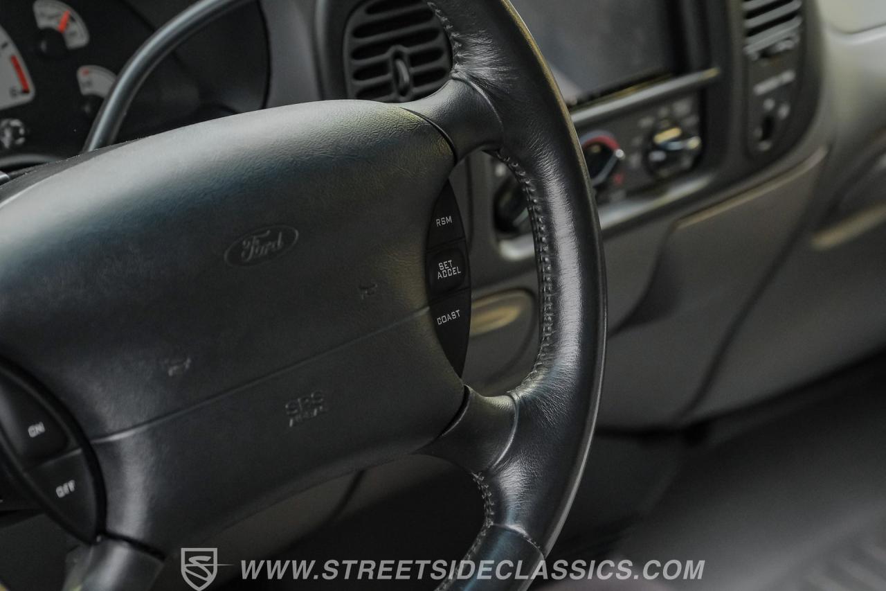 2001 Ford F-150 Lightning SVT