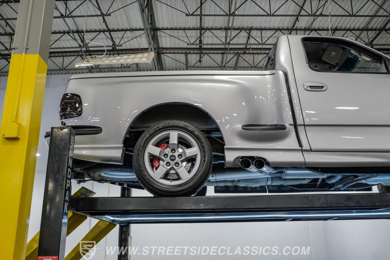 2001 Ford F-150 Lightning SVT