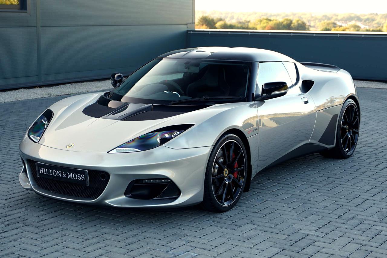 2018 Lotus Evora 