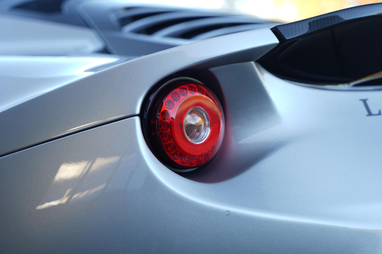 2018 Lotus Evora 