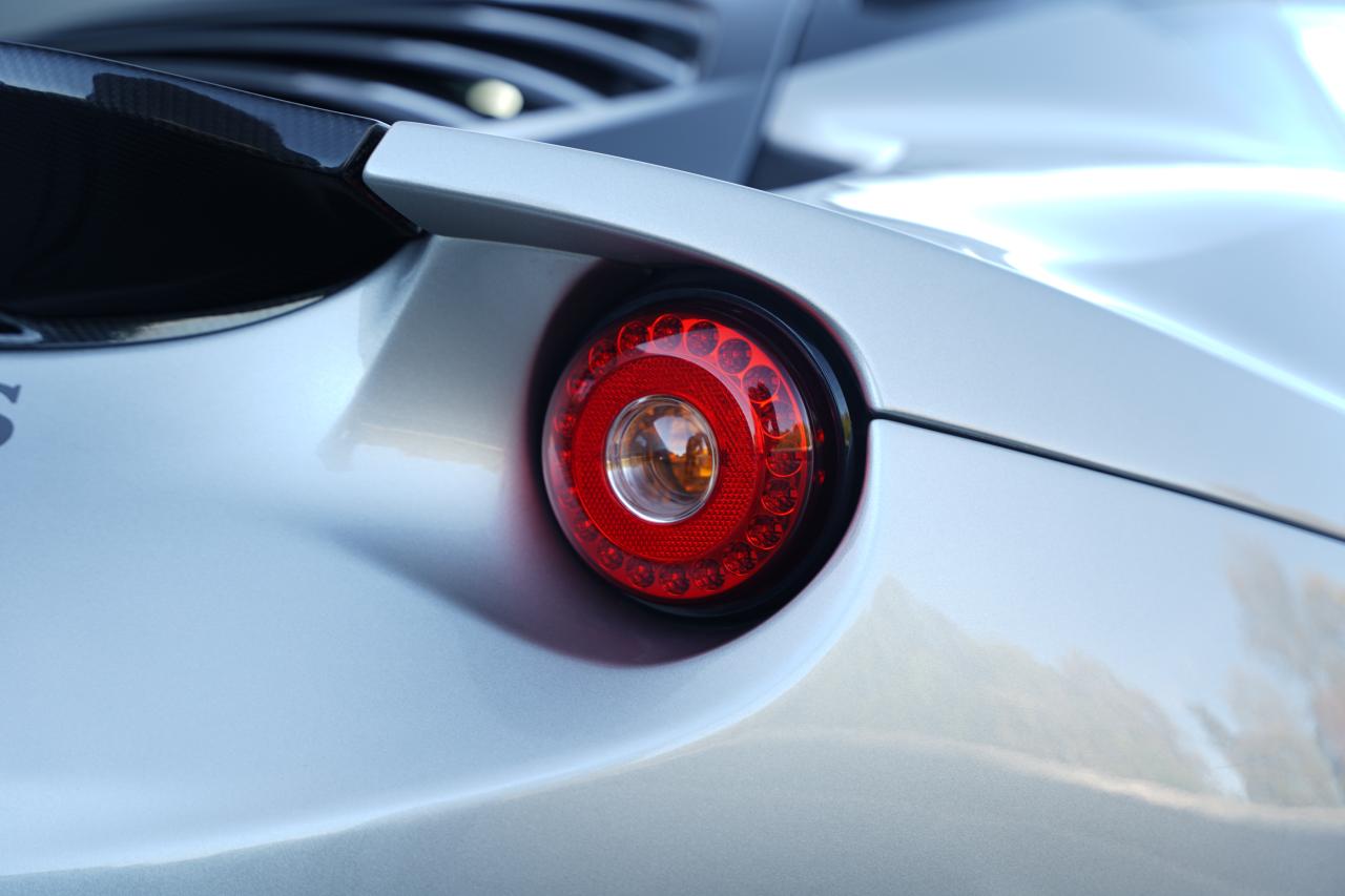 2018 Lotus Evora 