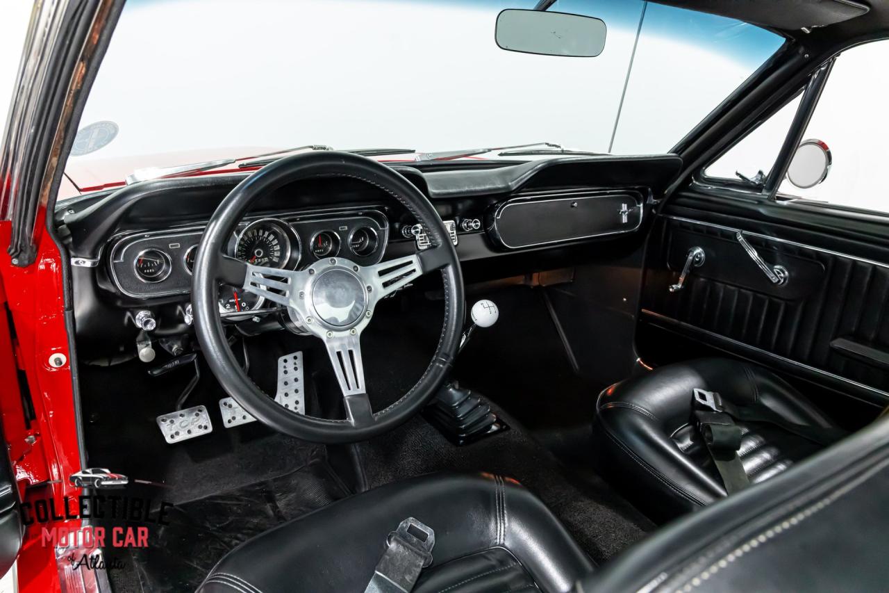 1965 Ford Mustang Restomod