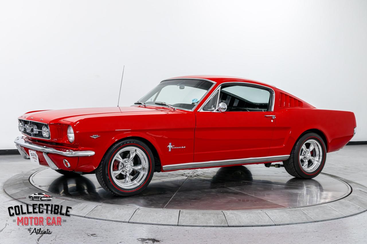 1965 Ford Mustang Restomod