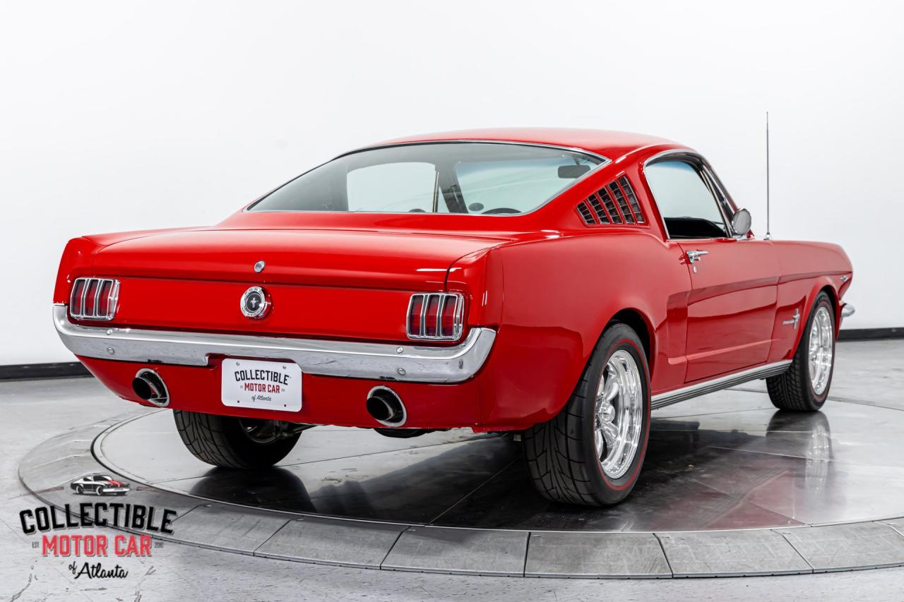 1965 Ford Mustang Restomod