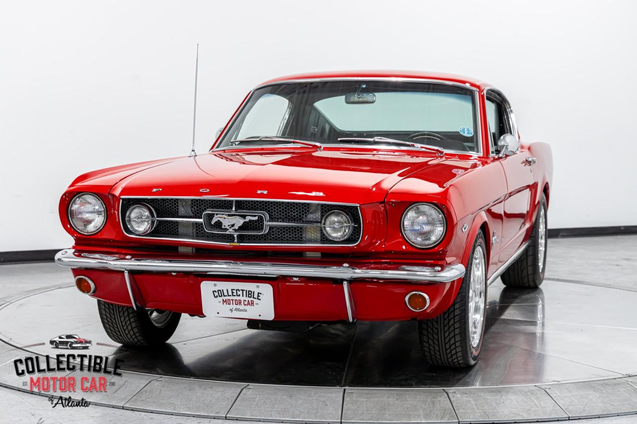 1965 Ford Mustang Restomod