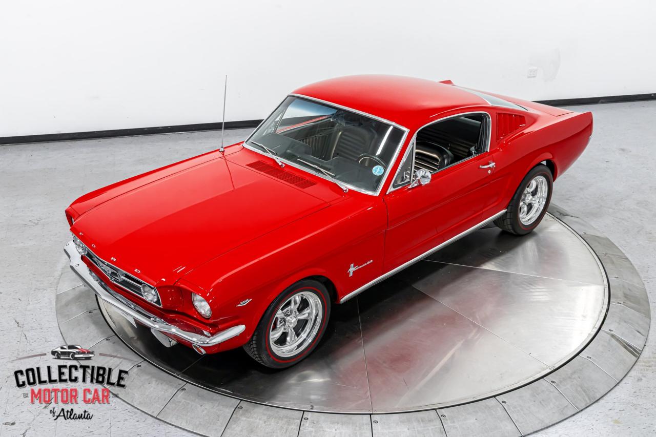 1965 Ford Mustang Restomod