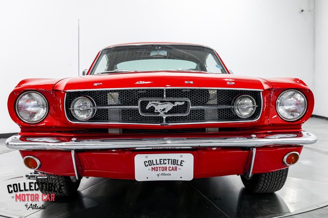 1965 Ford Mustang Restomod