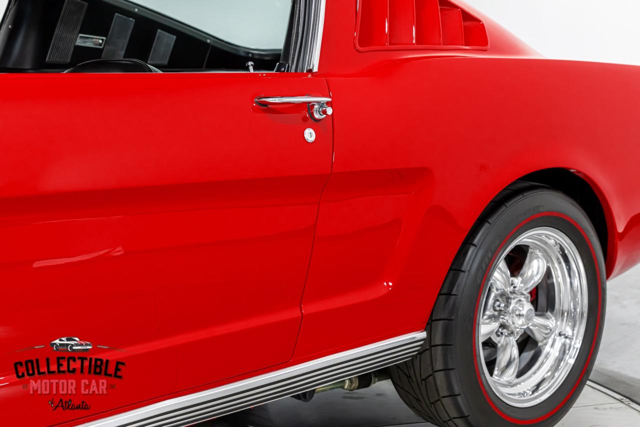 1965 Ford Mustang Restomod