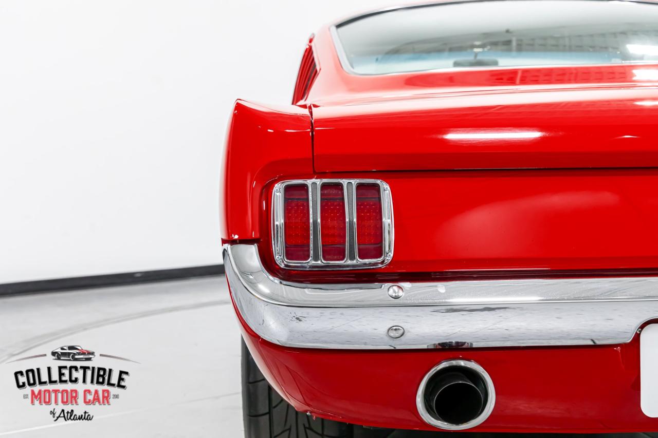 1965 Ford Mustang Restomod