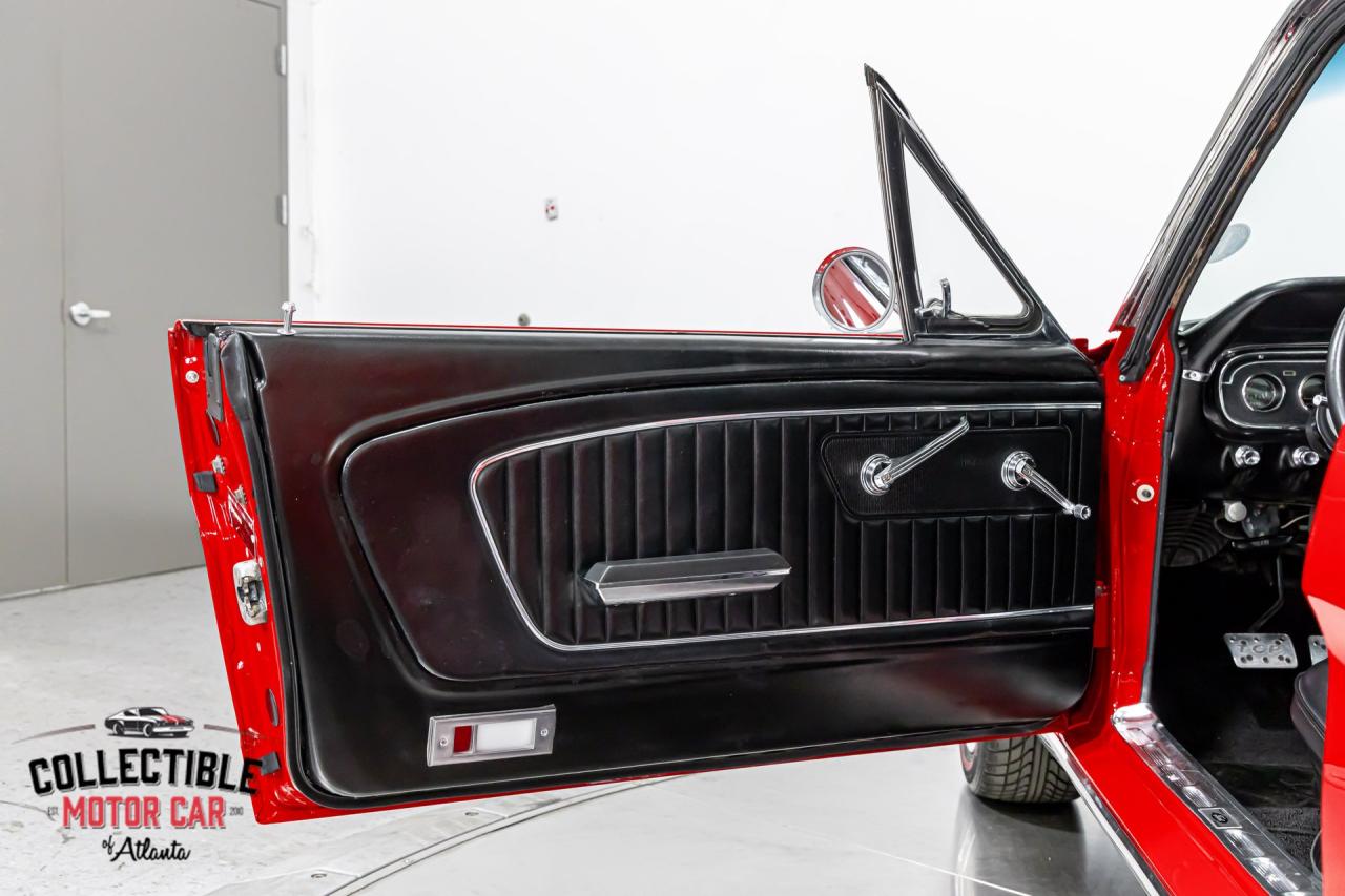 1965 Ford Mustang Restomod