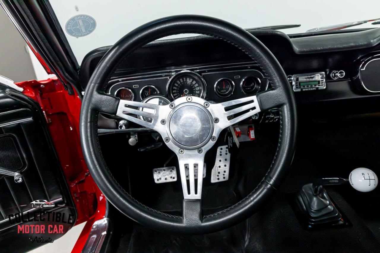 1965 Ford Mustang Restomod