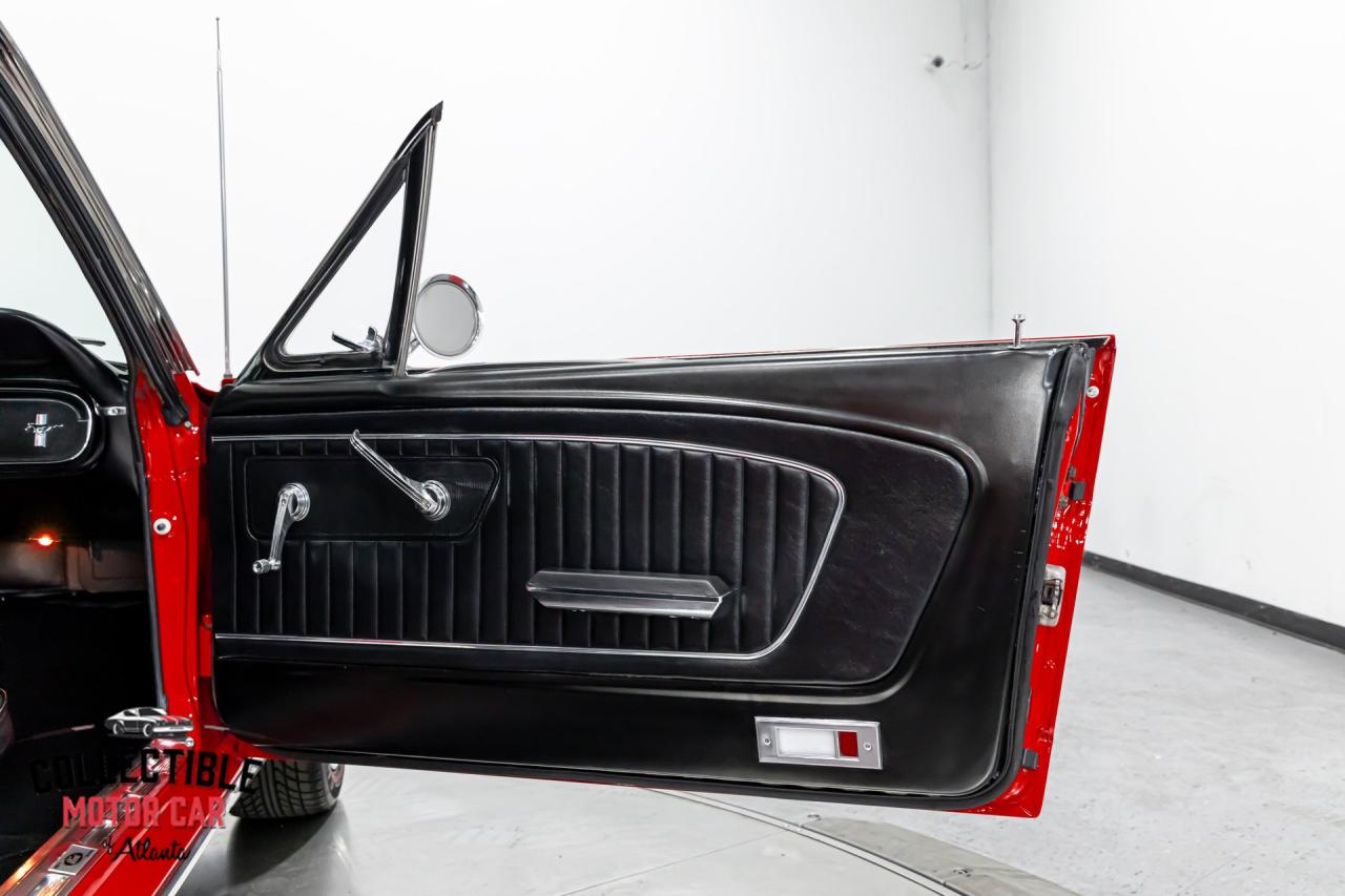 1965 Ford Mustang Restomod