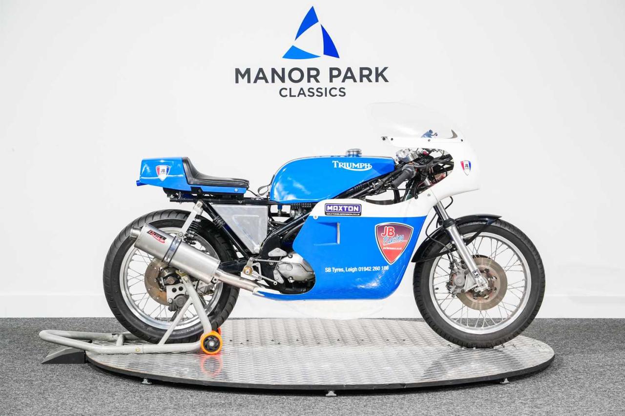 2020 Triumph Trident Rob North Evocation