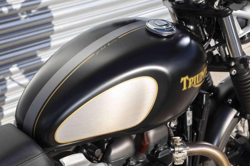 2021 Triumph BONNEVILLE STREET TWIN GOLD LINE